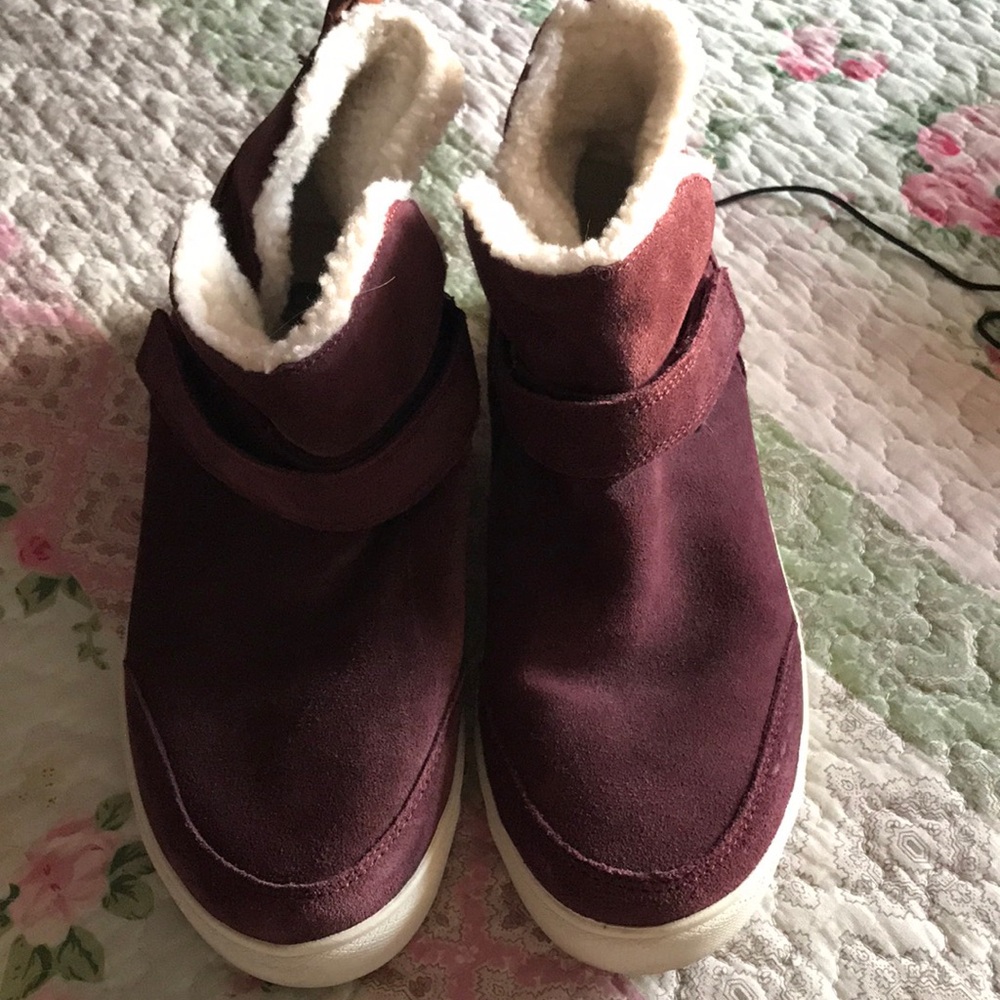 Ryka Suede Booties 9.5